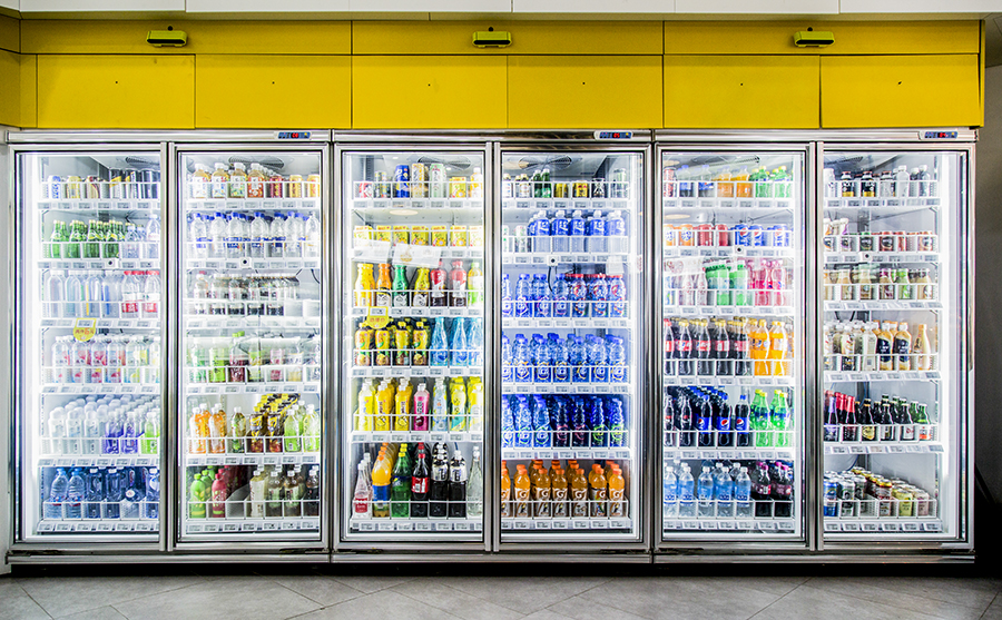 <b>自携式冷藏玻璃门陈列柜（上置机组）</b>